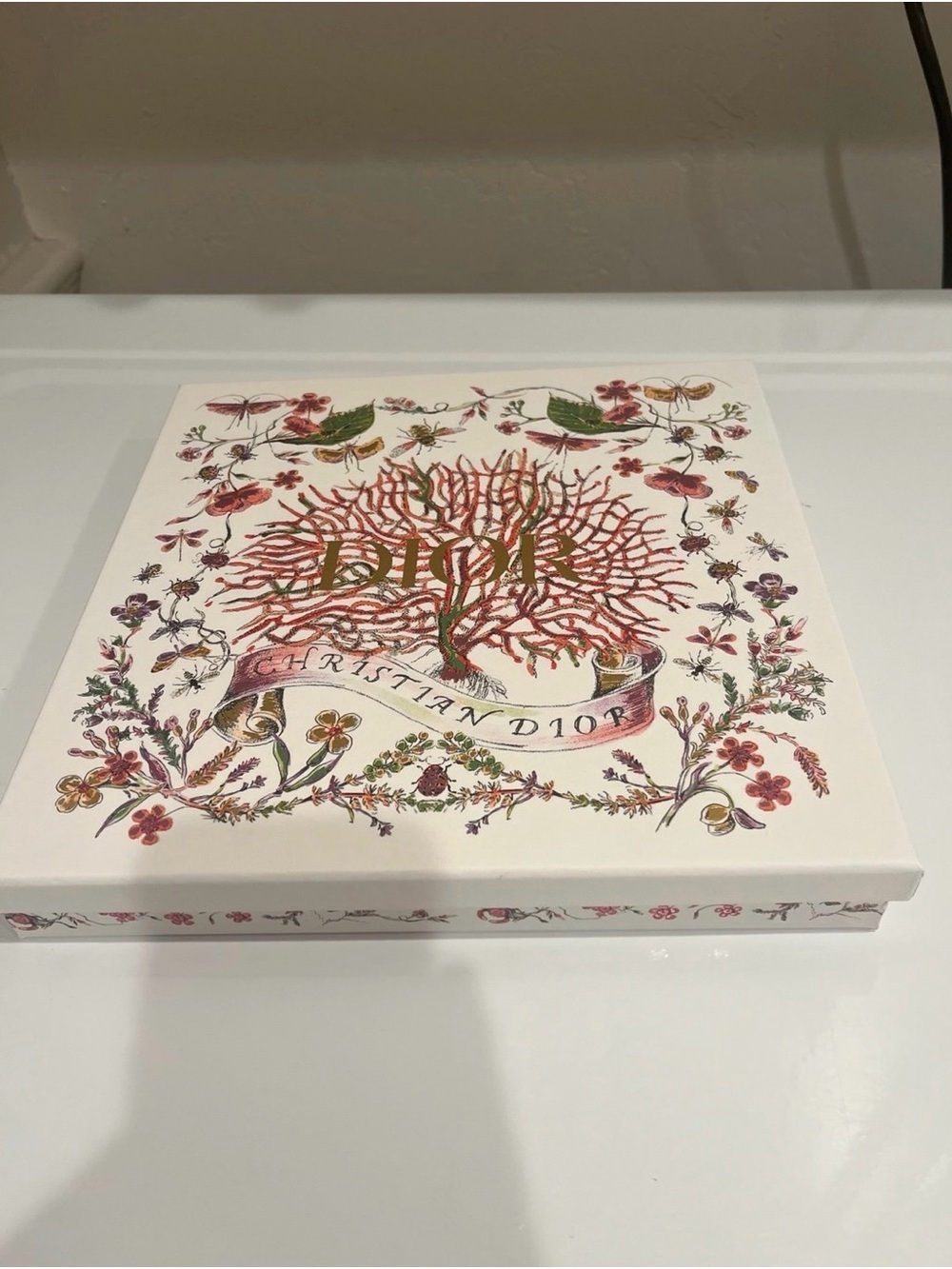Dior Women Other - White Floral Decorative Box